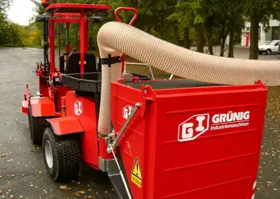 Uni-Truck Gras- und Laubsauger